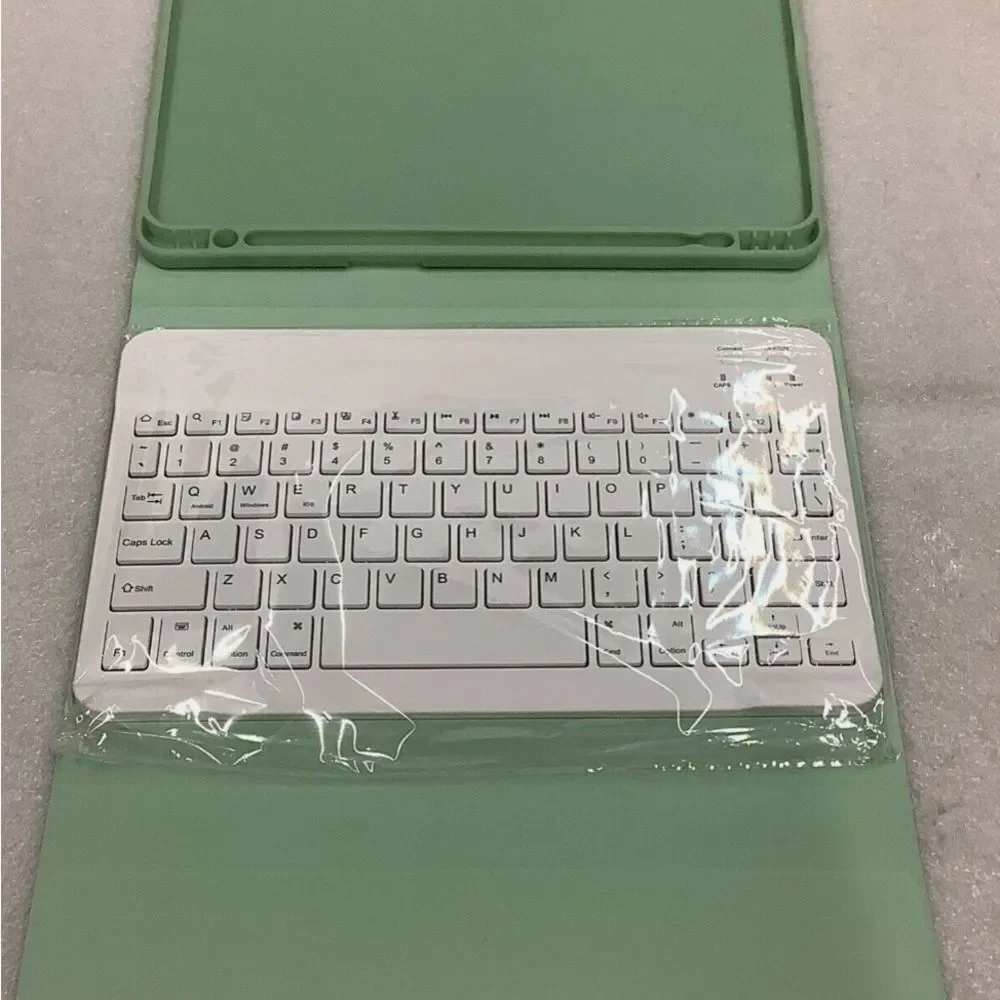 New Aoub Keyboard Case for iPad 10.2 inch 9th/8th/7th Gen Stand Detachable
